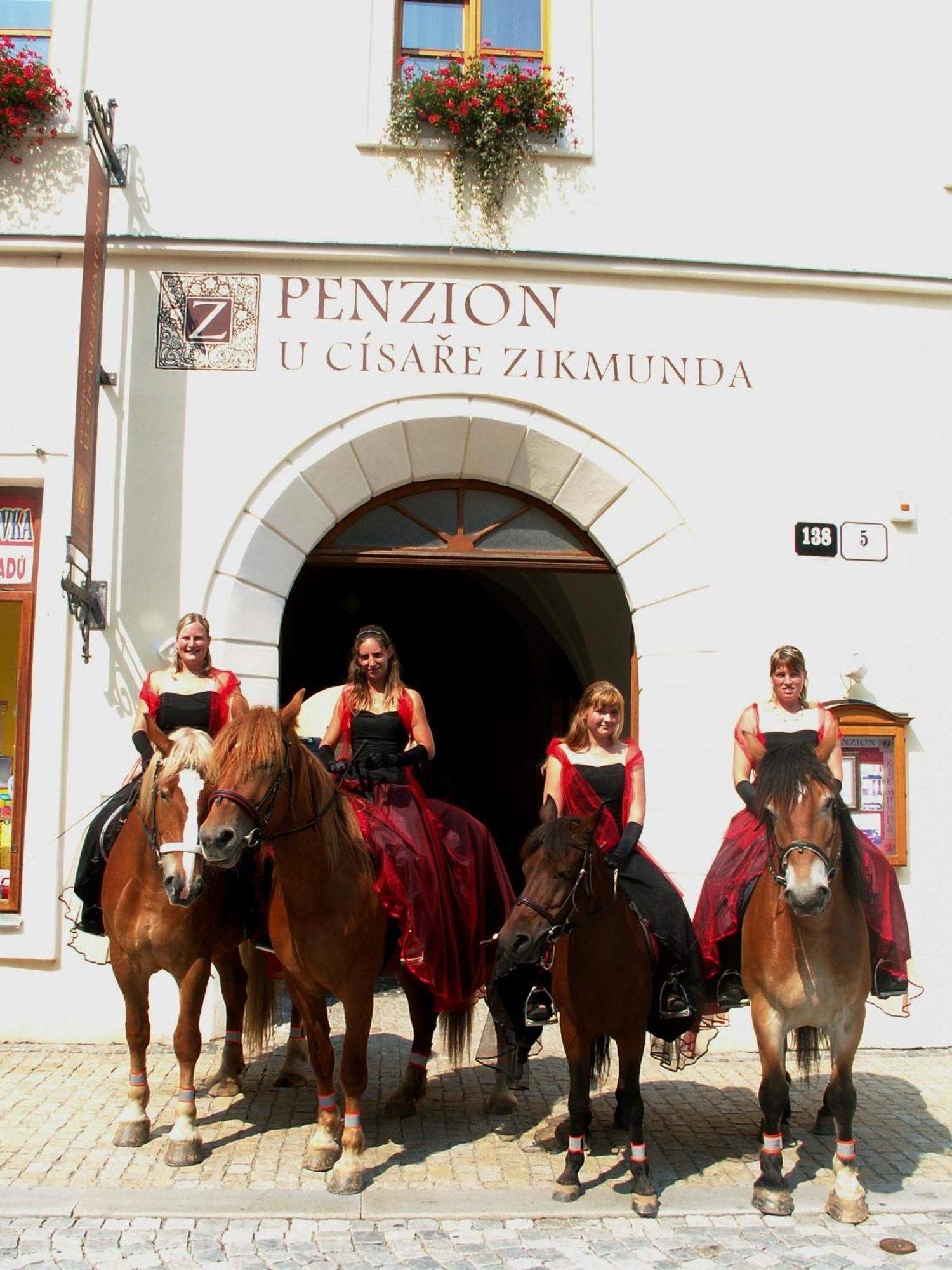 Penzion U Cisare Zikmunda Znojmo Exterior foto